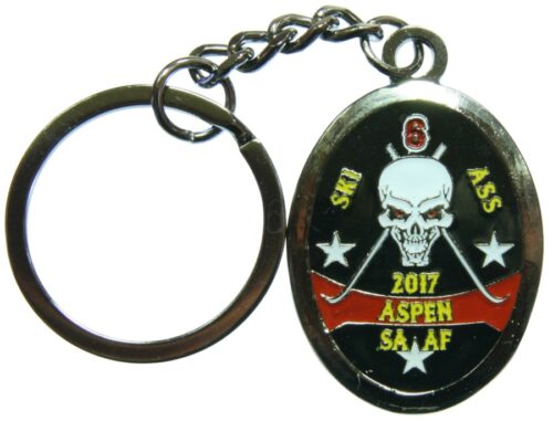 Custom Skiing Pins - Skiing Keychain